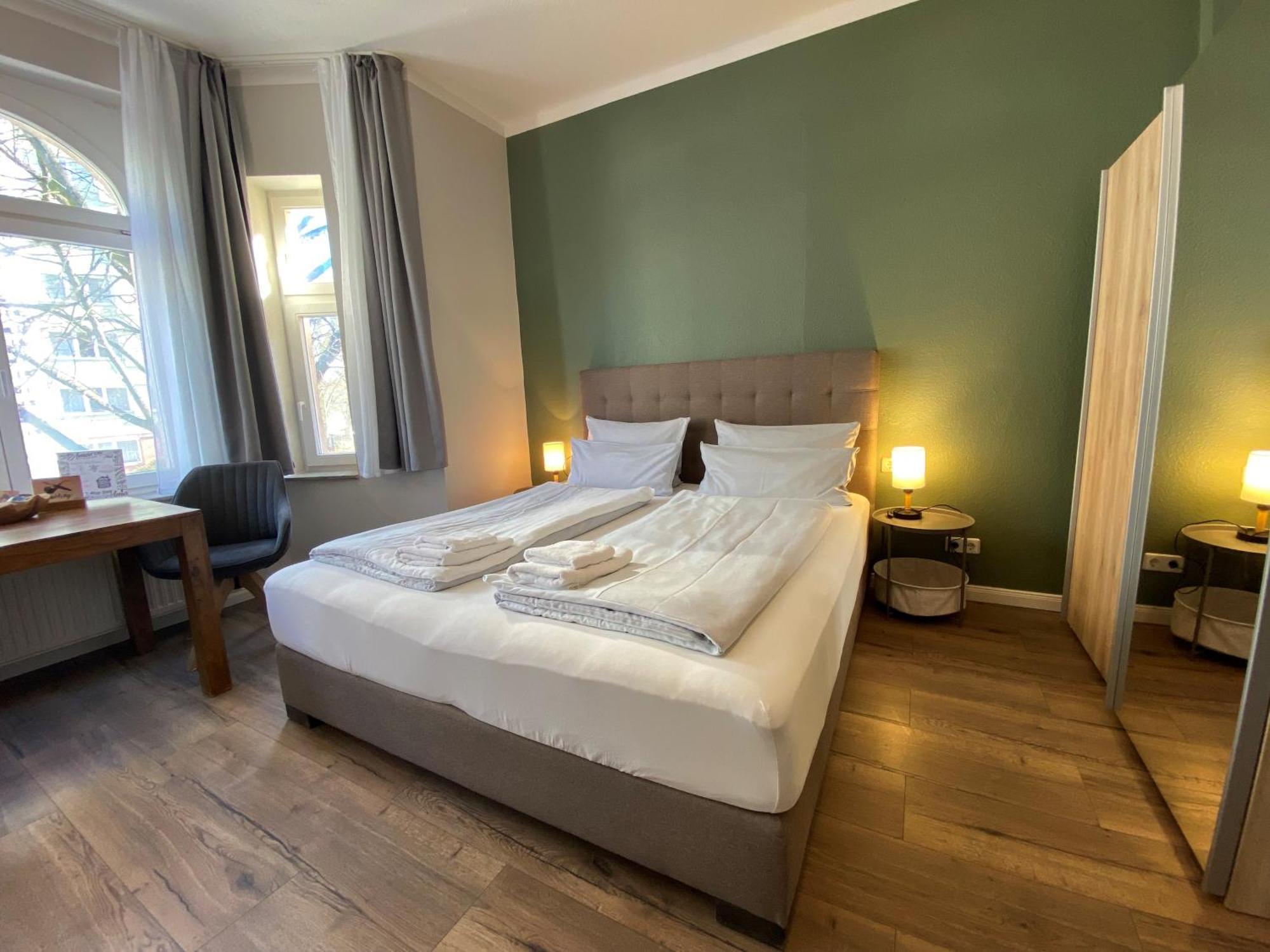 Amaroo - Gästehaus Potsdam “Charlottenhof” Kamer foto